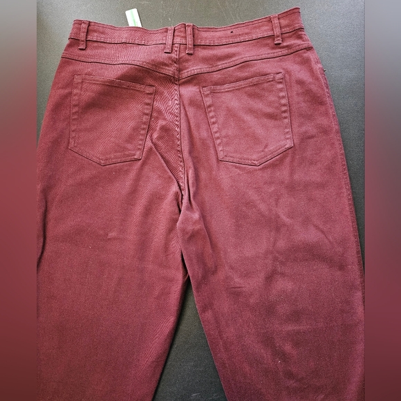 Vintage - NWT - Bill Blass Burgundy Cotton Stretch Jeans - Size 16 - Picture 4 of 5